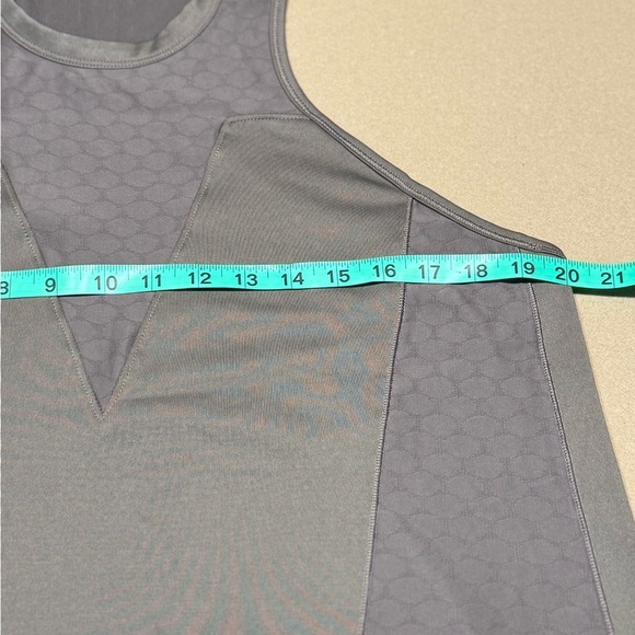 Adidas Stella McCartney Studio Explorer Mesh Gray Tank Top - Picture 9 of 10